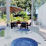 Casa Lisroyan - Pool & Garden In Armacao Villa