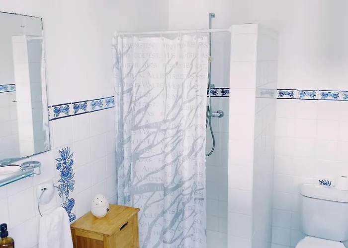 Casa Lisroyan - Pool & Garden In Armacao *