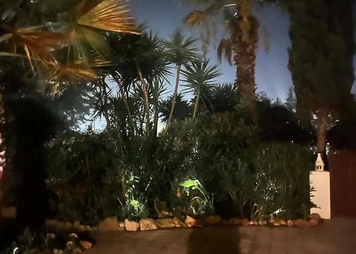 Casa Lisroyan - Pool & Garden In Armacao ヴィラ アルカンタリーリャ