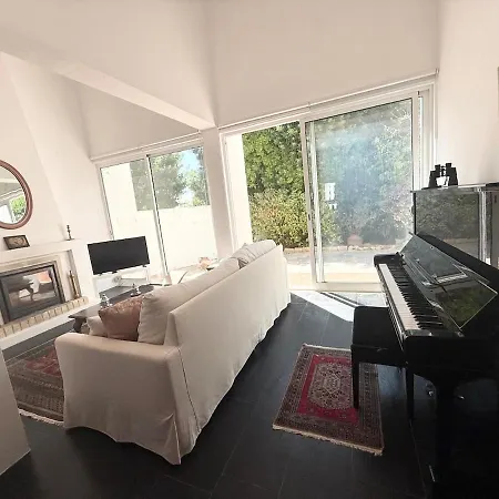 Βίλα Casa Lisroyan - Pool & Garden In Armacao Alcantarilha