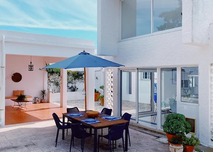 Casa Lisroyan - Pool & Garden In Armacao * Alcantarilha